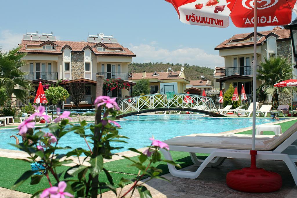 Lale Apartments Фетхие Экстерьер фото